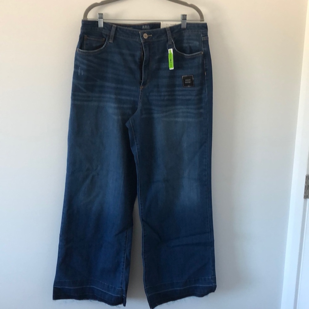 High waist, wide leg jeans.